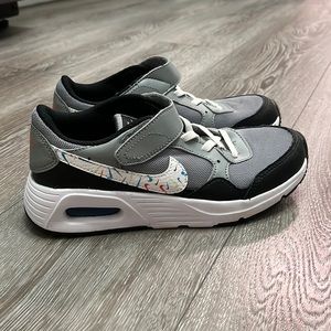 Boy’s Nike Air Max
